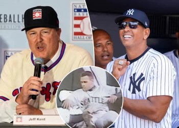 Jeff Kent criticizes Alex Rodriguez after collision Jeff Kent criticizes Alex Rodriguez after collision