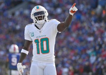 NFL inactives Week 11: DE Christian Barmore returns for Patriots, Tyreek Hill putting off wrist surgery NFL inactives Week 11: DE Christian Barmore returns for Patriots, Tyreek Hill putting off wrist surgery