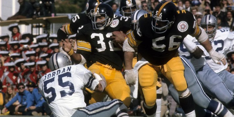 Former Cowboys, Alabama linebacker Lee Roy Jordan dies at age 84 Former Cowboys, Alabama linebacker Lee Roy Jordan dies at age 84