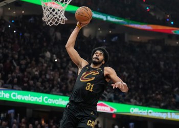 Jarrett Allen scores 22 points, 19 rebounds in Game 7 Jarrett Allen scores 22 points, 19 rebounds in Game 7