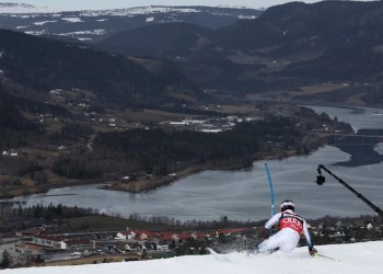 McGrath 6th in first run of final World Cup race
Meillard leads standings McGrath 6th in first run of final World Cup race
Meillard leads standings