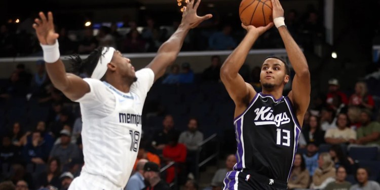 Weekend Fantasy Basketball Must-Starts: Keegan Murray Excels Weekend Fantasy Basketball Must-Starts: Keegan Murray Excels