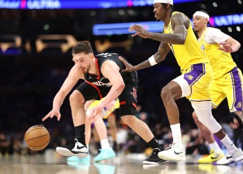 Lakers Defense Limits Rockets in Game 1 Lakers Defense Limits Rockets in Game 1