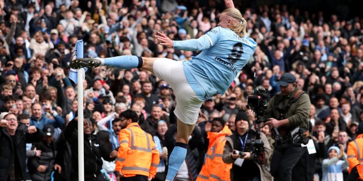 Erling Haaland scores two goals in FA Cup match Erling Haaland scores two goals in FA Cup match