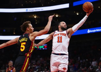 Knicks defeat Hawks 108-105 after review nullifies McCollum’s buzzer-beater Knicks defeat Hawks 108-105 after review nullifies McCollum’s buzzer-beater