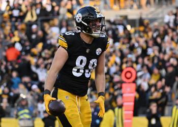 Fantasy Football: Week 15 tight end rankings (Half-PPR) Fantasy Football: Week 15 tight end rankings (Half-PPR)