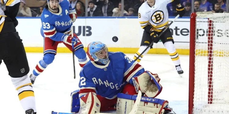 Jonathan Quick secures first win as Rangers starter Jonathan Quick secures first win as Rangers starter