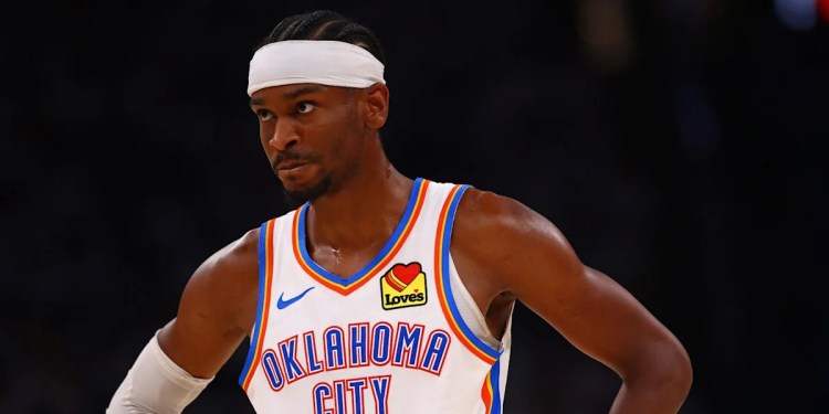 2025-26 Fantasy Basketball Draft Preparation Guide  
Rankings, Strategy, Sleepers, and Mock Draft Results 2025-26 Fantasy Basketball Draft Preparation Guide  
Rankings, Strategy, Sleepers, and Mock Draft Results