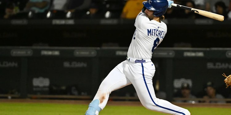 25 Non-Roster Players Invited to Spring Training 25 Non-Roster Players Invited to Spring Training