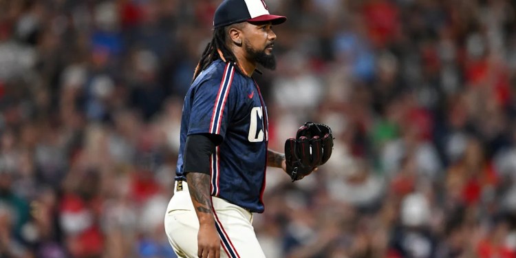 Guardians reportedly clear out lockers of Emmanuel Clase and Luis Ortiz amid paid leave over gambling investigation Guardians reportedly clear out lockers of Emmanuel Clase and Luis Ortiz amid paid leave over gambling investigation