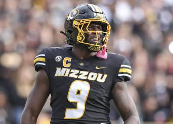 2026 NFL Mock Draft: Bears Select Edge Defender 2026 NFL Mock Draft: Bears Select Edge Defender