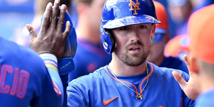 Mets Defeat Blue Jays 4-3 Mets Defeat Blue Jays 4-3