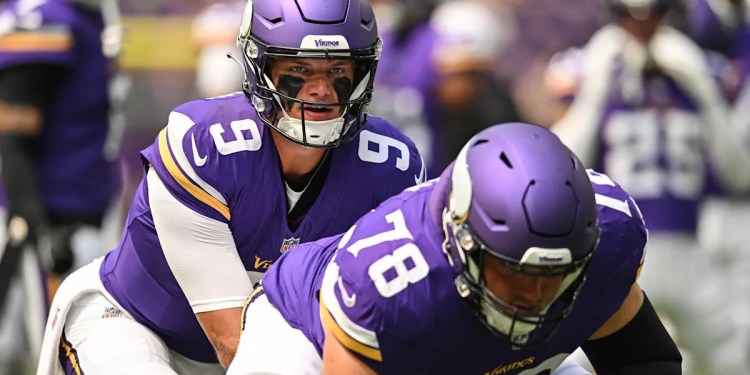 Vikings Start Preferred Offensive Line for First Time This Season Vikings Start Preferred Offensive Line for First Time This Season