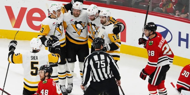 Penguins Defeat Blackhawks 7-3; Forward Scores Three Goals Penguins Defeat Blackhawks 7-3; Forward Scores Three Goals
