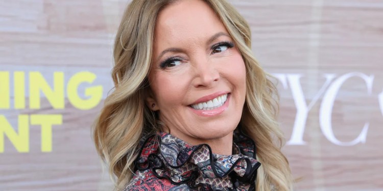 How long will Jeanie Buss stay on as Lakers governor? Conflicting reports emerge around potential 5-year reign How long will Jeanie Buss stay on as Lakers governor? Conflicting reports emerge around potential 5-year reign