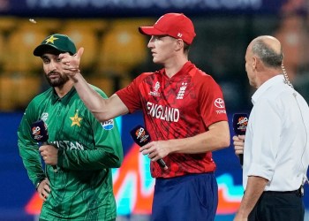 Pakistan chooses to bat first against England in T20 World Cup Pakistan chooses to bat first against England in T20 World Cup