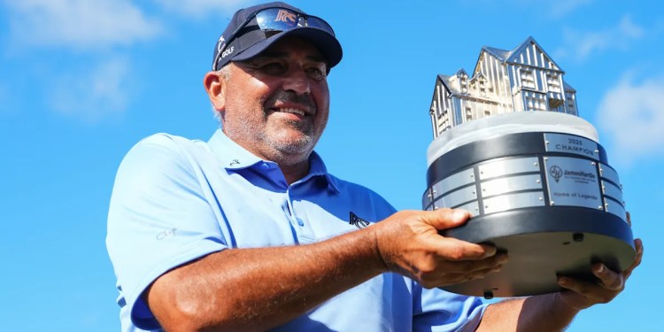 Ángel Cabrera wins for the first time after release from prison on the PGA Tour Champions, ending 10-year drought Ángel Cabrera wins for the first time after release from prison on the PGA Tour Champions, ending 10-year drought