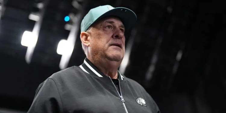Vic Fangio’s Retirement Status Affects Eagles Offseason Vic Fangio’s Retirement Status Affects Eagles Offseason