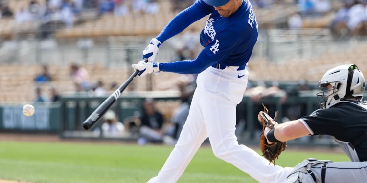 Freddie Freeman bats fourth for Dodgers this season Freddie Freeman bats fourth for Dodgers this season