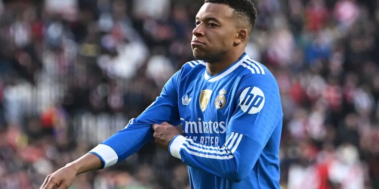 Real Madrid Predicted 4-4-2 Lineup Against Elche Real Madrid Predicted 4-4-2 Lineup Against Elche