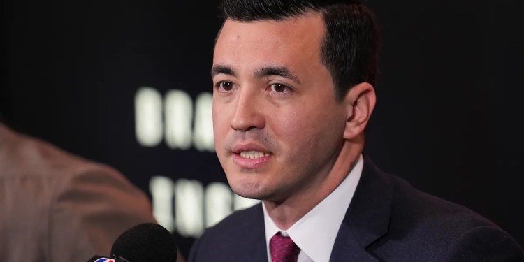 Raptors extend general manager Bobby Webster, will not name new president after parting ways with Masai Ujiri Raptors extend general manager Bobby Webster, will not name new president after parting ways with Masai Ujiri