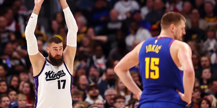 Jonas Valančiūnas non-committal when asked if he plans to play for Nuggets next season Jonas Valančiūnas non-committal when asked if he plans to play for Nuggets next season