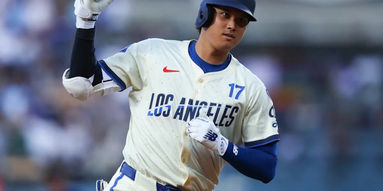 Shohei Ohtani becomes first player in 7 years to post 3 straight 40-homer seasons Shohei Ohtani becomes first player in 7 years to post 3 straight 40-homer seasons