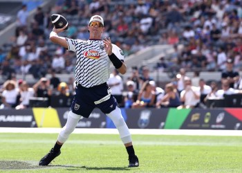 Tom Brady performs in Fanatics Flag Football Classic Tom Brady performs in Fanatics Flag Football Classic
