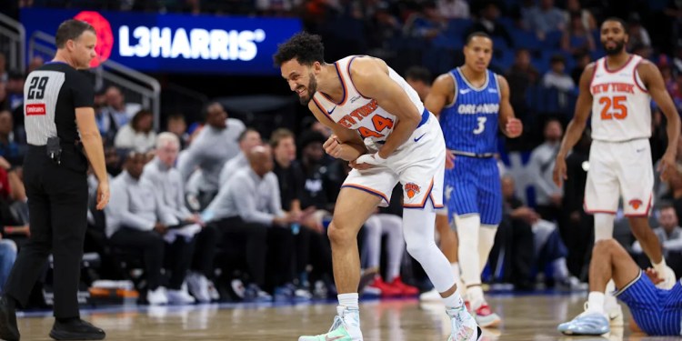 Landry Shamet Out at Least a Month with Shoulder Injury Landry Shamet Out at Least a Month with Shoulder Injury