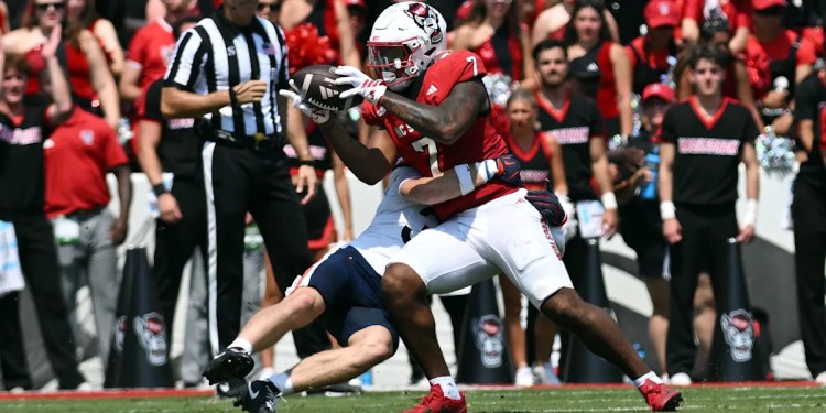 Patriots Draft Profile: Justin Joly’s Receiving Skills Patriots Draft Profile: Justin Joly’s Receiving Skills