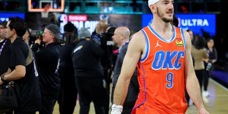 Thunder, Alex Caruso reportedly agree to 4-year, million extension Thunder, Alex Caruso reportedly agree to 4-year, million extension