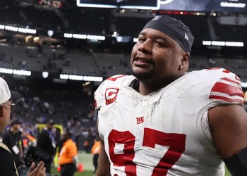 Dexter Lawrence Traded; Giants Obtain Top 10 Draft Pick Dexter Lawrence Traded; Giants Obtain Top 10 Draft Pick