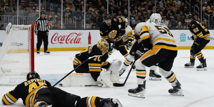 Penguins Lose to Bruins in Shutout Penguins Lose to Bruins in Shutout