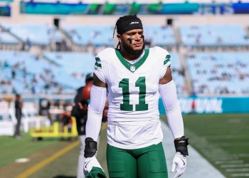 Jets Trade Jermaine Johnson to Titans for T’Vondre Sweat Jets Trade Jermaine Johnson to Titans for T’Vondre Sweat