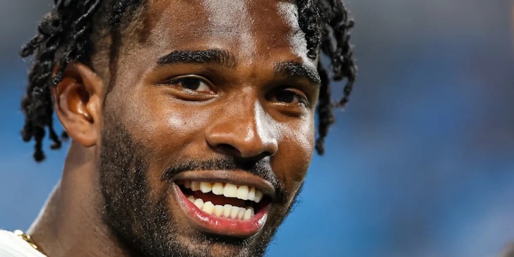Shedeur Sanders has Browns edging into real QB drama after solid exhibition showing vs. Panthers Shedeur Sanders has Browns edging into real QB drama after solid exhibition showing vs. Panthers