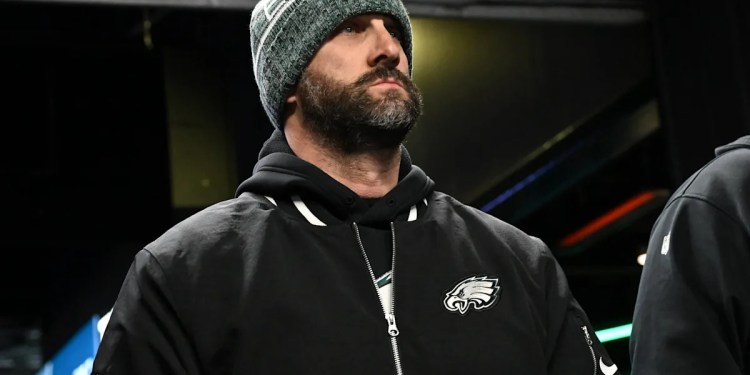 Comparing Eagles’ 2023 Collapse to Current Trends Comparing Eagles’ 2023 Collapse to Current Trends