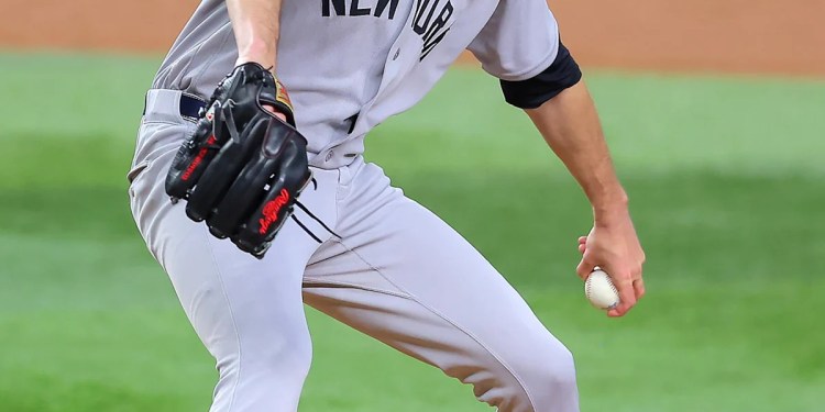 Yankees News: Max Fried’s Pickoff Skills Yankees News: Max Fried’s Pickoff Skills