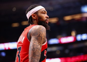 Brandon Ingram exits Game 5 with heel injury
Raptors face elimination after loss to Cavaliers Brandon Ingram exits Game 5 with heel injury
Raptors face elimination after loss to Cavaliers