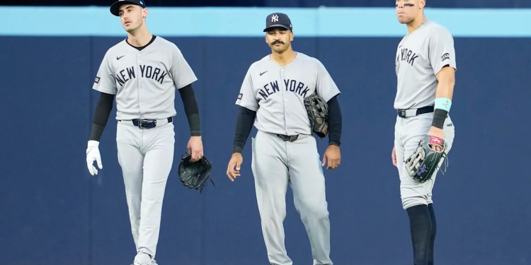 MLB Free Agency: Four Players Accepted Qualifying Offers
Impact on Yankees, Cubs, Tigers, and Brewers MLB Free Agency: Four Players Accepted Qualifying Offers
Impact on Yankees, Cubs, Tigers, and Brewers