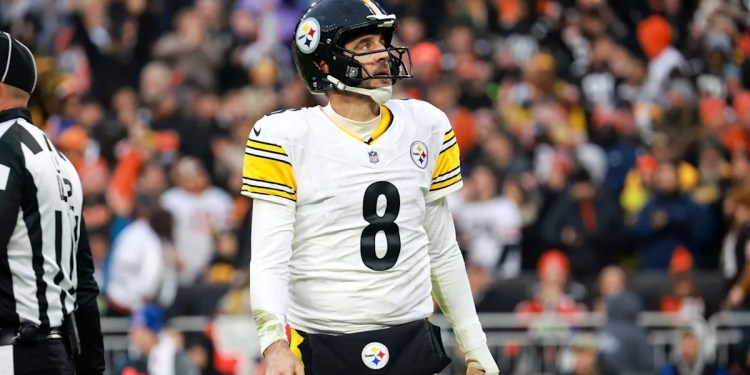 Aaron Rodgers believes Steelers will win in Week 18 Aaron Rodgers believes Steelers will win in Week 18