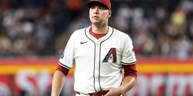 Diamondbacks Defeat Angels 8-5 Diamondbacks Defeat Angels 8-5