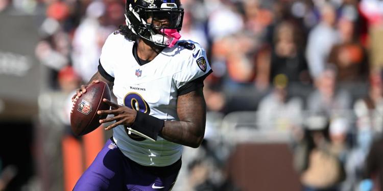 NFL injury tracker Week 9: Lamar Jackson misses practice again, Micah Parsons likely out, Patriots 'hopeful' about Drake Maye NFL injury tracker Week 9: Lamar Jackson misses practice again, Micah Parsons likely out, Patriots 'hopeful' about Drake Maye