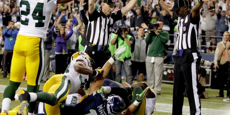 NFL’s Last Use of Replacement Referees Included Controversial Calls NFL’s Last Use of Replacement Referees Included Controversial Calls