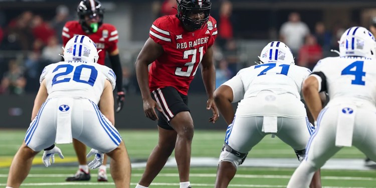 Importance of Multiple Pass Rushers in Football Importance of Multiple Pass Rushers in Football