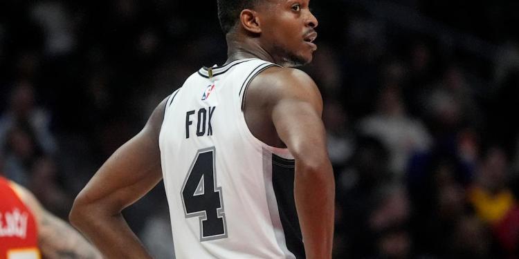 De’Aaron Fox’s game-winning 3-pointer comes a fraction of a second too late De’Aaron Fox’s game-winning 3-pointer comes a fraction of a second too late