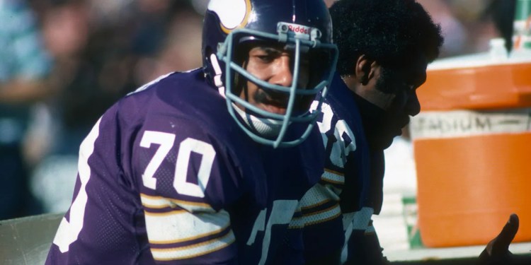 Jim Marshall, NFL ironman and 'wrong way run' central figure, dies at 87 Jim Marshall, NFL ironman and 'wrong way run' central figure, dies at 87