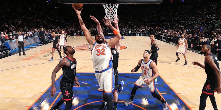 Knicks Defeat Rockets 108-106 After 15-Point Comeback Knicks Defeat Rockets 108-106 After 15-Point Comeback
