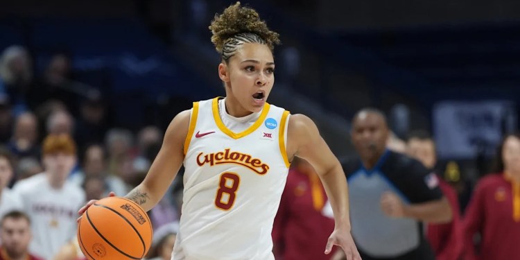 Kim Mulkey Signs Jada Williams from Transfer Portal Kim Mulkey Signs Jada Williams from Transfer Portal