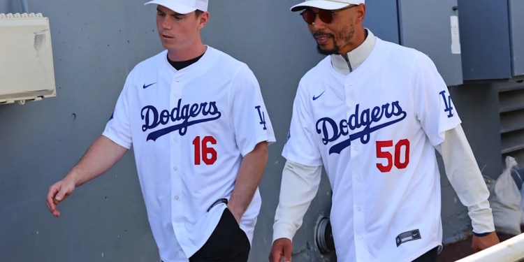 Roberts Discusses Lineup Challenges with Tucker’s Arrival Roberts Discusses Lineup Challenges with Tucker’s Arrival