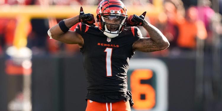 Early 2025 Fantasy Football Two-Round Mock Draft Early 2025 Fantasy Football Two-Round Mock Draft